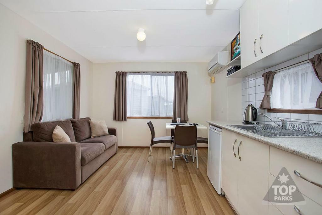 Hotel Great Ocean Road Tourist Park Peterborough Zewnętrze zdjęcie